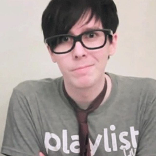 That guy with the hair from YouTube and Radio 1 ★✩★ Officially in love with some british kid who happens to be an internet cult leader~ @JealousHowell