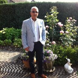 senior marketing and sales professional 30 years high level experience