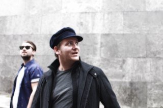 Lead singer and songwriter of @doodahfarm