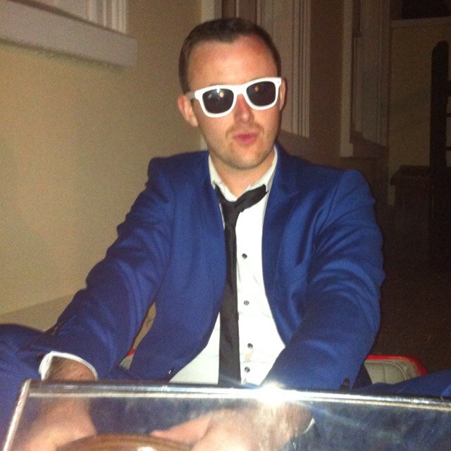 Jonnycain886's profile picture. Great person, large forehead