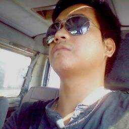 i'm a joyful one,,love to live life to the fullest...love to engage in many tiring activities,,,as in many..hehe