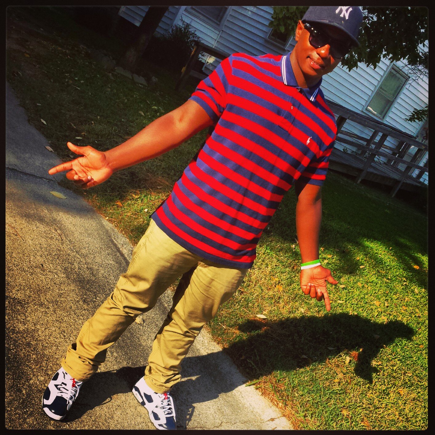 F%#K aye bio. GET MONEY. OFWG.