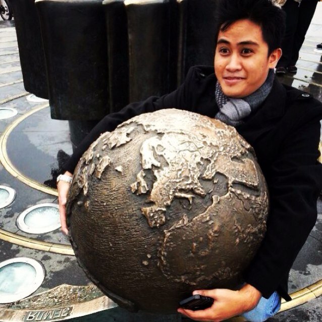 RomeoFJr's profile picture. 