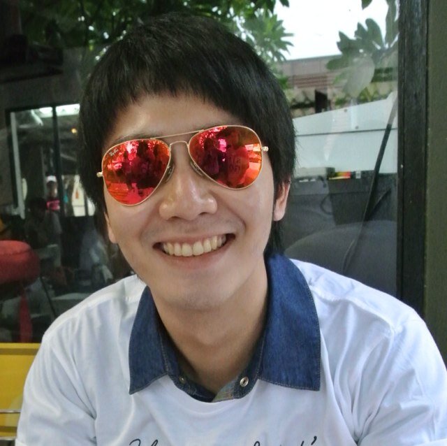 Vet'70 Chulalongkorn University, 
ปัจจุบัน : หมอหมู ณ บ.แห่งหนึ่ง