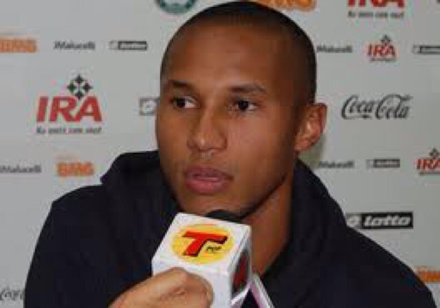 MITO da lateral direita do CAP, arrasando as laterais desse Brasil