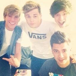 just another fan page for @OverloadMusic ♥ Overload Followed and Tweeted 24/08/2013 11:45