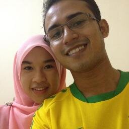 saya sebenarnya isteri dia