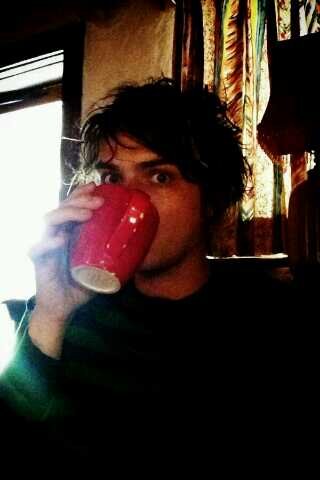 look alive, sunshine. 15 mcr ptv sws atl and other bands are the reasons im still on this planet. i follow back 3