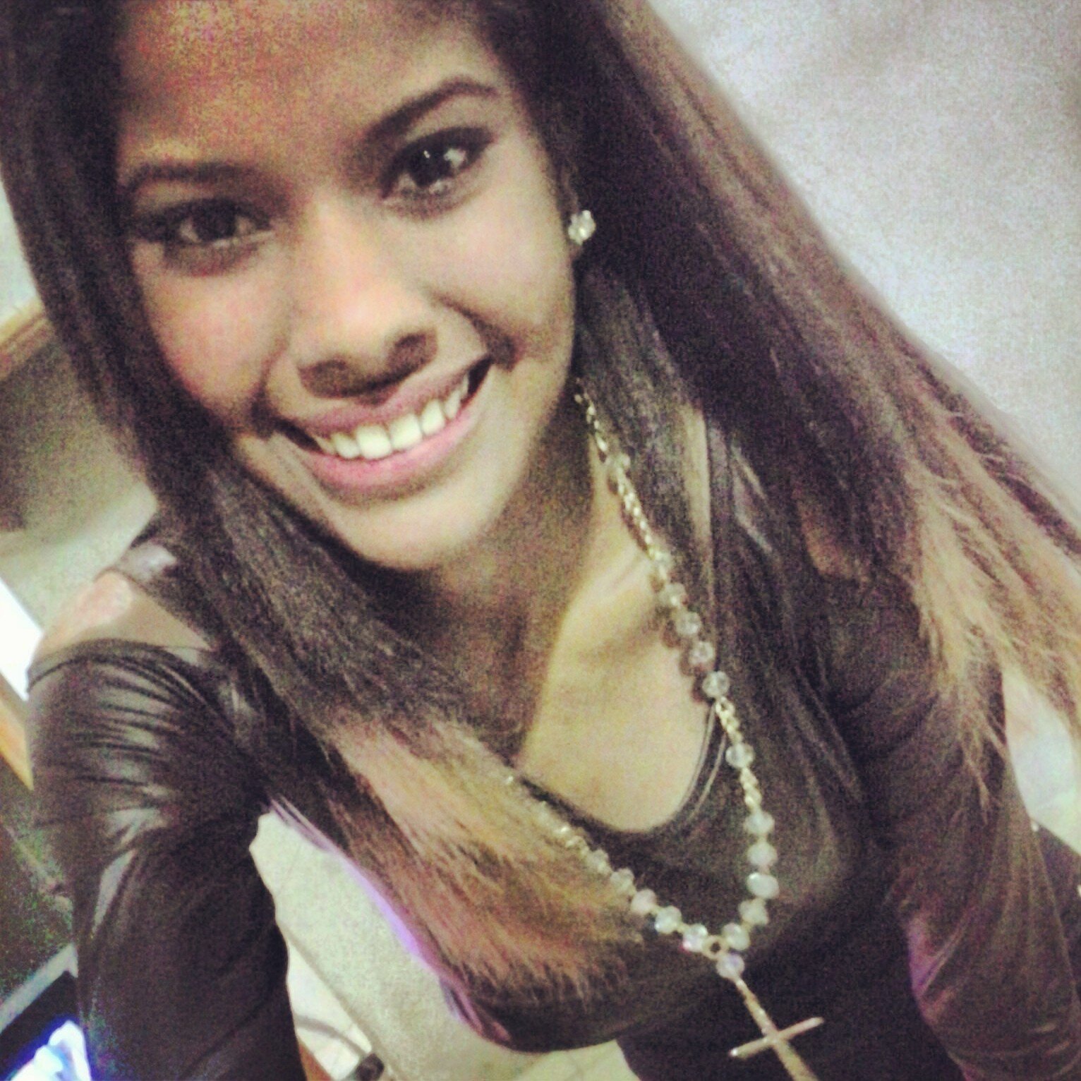 Tamires, 19 anos, Pisciana, Santista e fã do JM! ♥