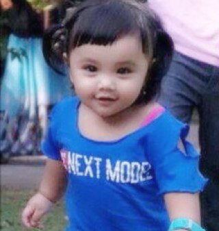 Haii my name's Sabrina Shaakirah Wahhaab 
I born at Surabaya, 01 Mei 2012