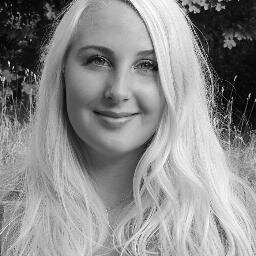 pavlinae's profile picture. socialliberal, poly, queerfeminist