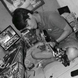 Jomblo itu harus elegan. Ga cari perhatian, tp sering d perhatiin.