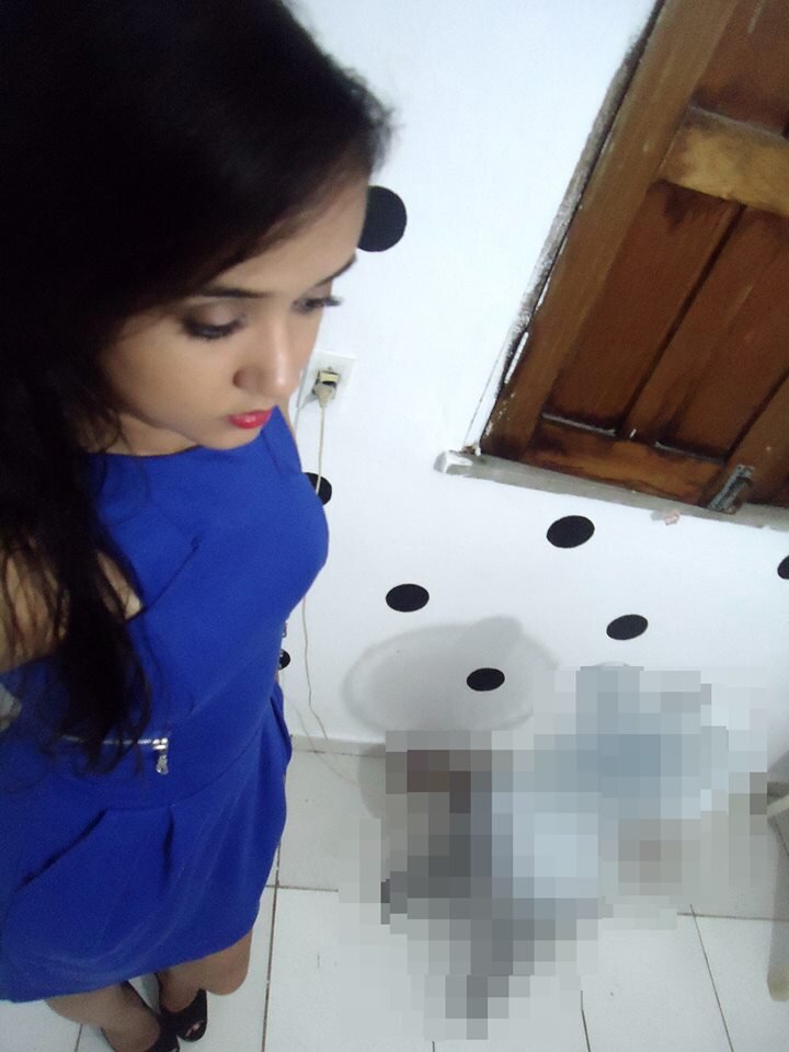 Oi meu nome é Tayná tenho 14 anos sou chata, amiga,bonita e pergunta ae e tenho meu irmão ae ‎@leozinho Eu amo muito meu namorado ‎@70_fazeigual