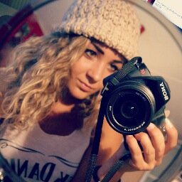 17 jaar / 'Same shit, everyday ' / #yolo /