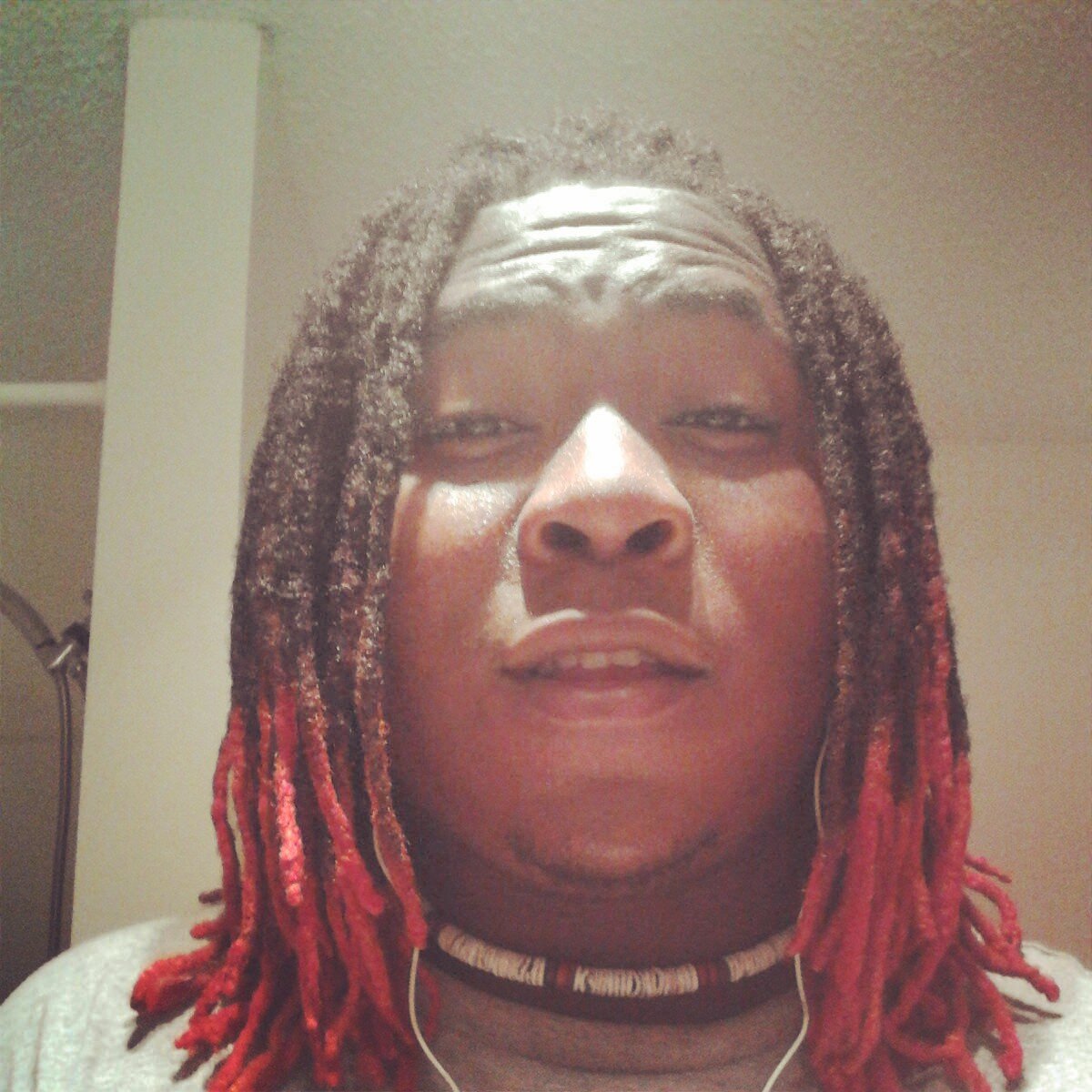 TP be livin 5tr8 up.... #C/O 2013... #55 ROCKNATION..FOLLOW ME I FB... MF SAY IMA TRIP LOL... I TELL EM IK... THATS Y THESE HOES FALL IN LOVE.... #SCSU17