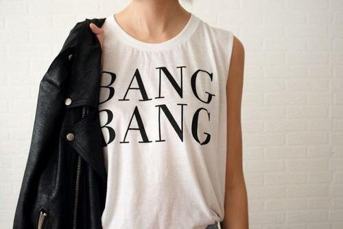 _hpimj's profile picture. 'No me visto para provocarte, asume que mi vida no gira en torno a tu pene.'