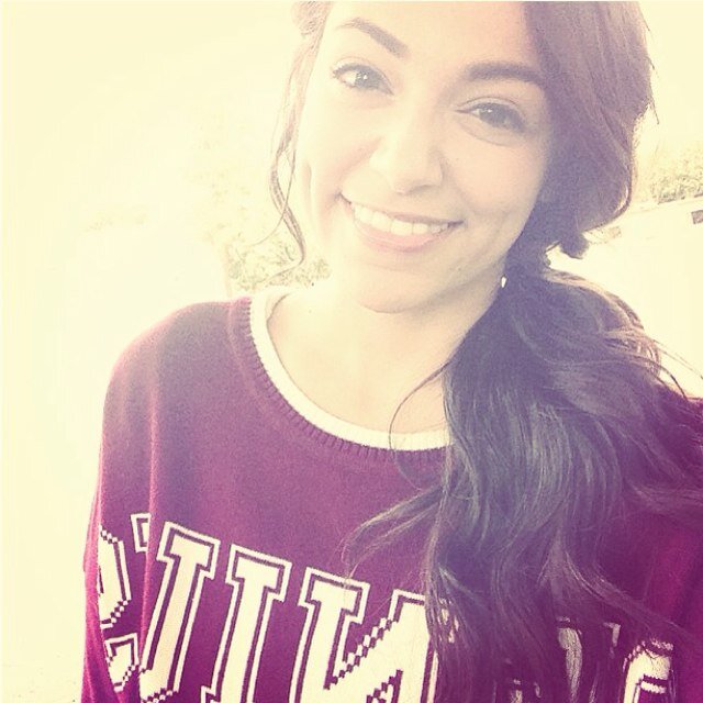 Im a Motavator! Bethany is my Idol! Beth Tweeted May 20th 2013 on my other account:) Goal: For Beth To Notice! 'Bøwš Bėförę Brøś'