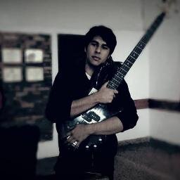 La parte difícil es dejar ir tus sueños... la fácil es soñar otra vez..