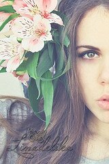 ADOLESCENCIA = Amor, Dolor, Odio, Locura, Ensenanzas, Sonrisas, Caidas, Enamoramiento, Necedad, Celos, Imaginacion, Alegrias.