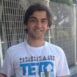 Um raff lutando para virar arte final.