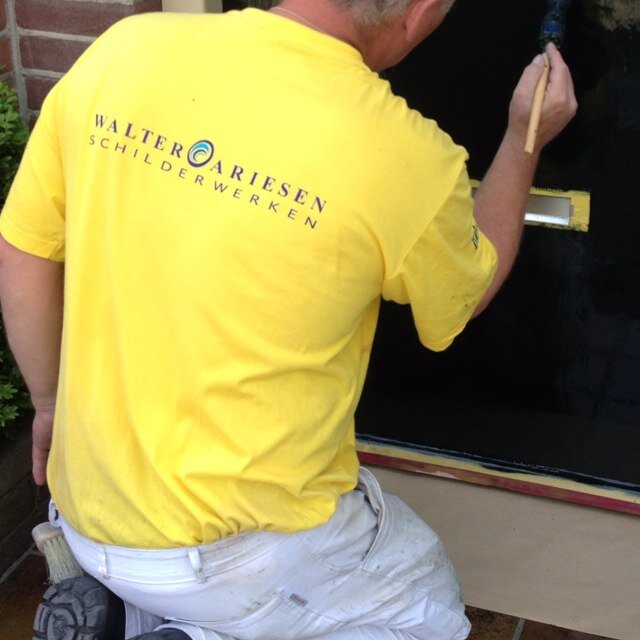 Walter Ariesen Schilderwerken is een schildersbedrijf dat gevestigd is in Veenendaal. Wij schilderen voor particulieren, bedrijven en VVE. Uw schilder in