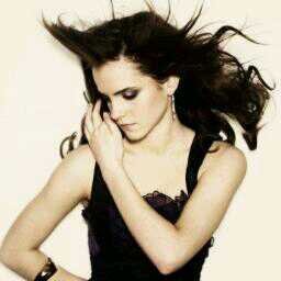 Ex-Gryffindor. Soy la mejor amiga de Harry. Amo en secreto a Ron...La mayoria dice que soy la sabelotodo de la clase.