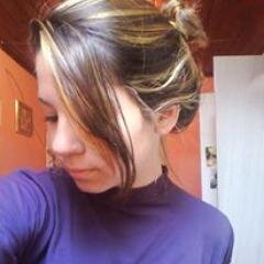 Linda,Chaata,Irritante,Meeiga,Esperta,Ousada,Alegree,A Pliincesa deeles! s2'