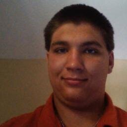 DrewTrilling's profile picture. i cook