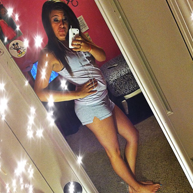 Im 15. Sophomore at SHS. Lady Jags Volleyball if you want to know more go ask me Q's on ask.fm .. Ill be 100