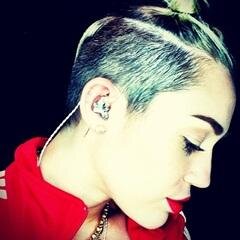 If you LOVE Miley as much as I do follow me...I post pics,facts,videos and news for Smiley Miley ❤ ♕ ♫ Btw I RT a lot... :)