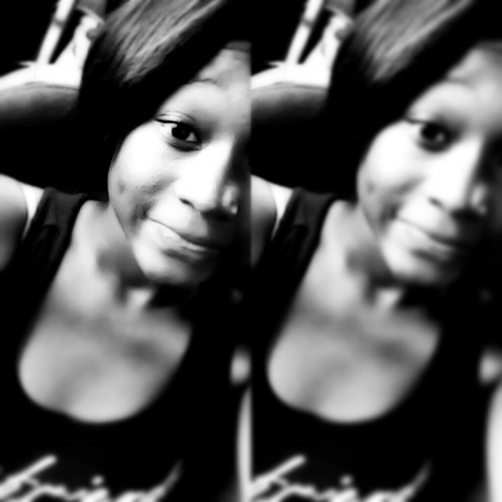 Rip Scooter ♥     ,   Singleee  (: