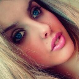 jeniCKlein's profile picture. Inteligência encobre feiura mas beleza não disfarça burrice.