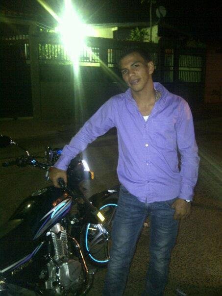 ℒℴ ℚuℯ ℳℯ ℋacℯ ℱℯℓiz ℯs ℰstar ℭℴntiℊℴ♥ cuidame que yo te cuidare!