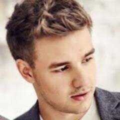 this is a free follow u don't need to follow back but if u followed me on @angelniams it would be fab xo