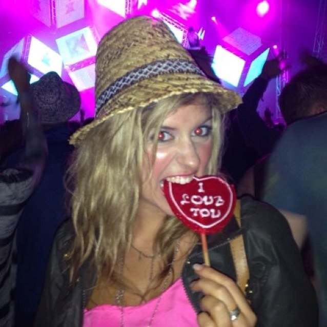 kimbers28's profile picture. Account Director @bbhlondon Love chocolate, advertising, emjois, dancing and occasionally @cos_m #livingwithagreek