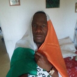 allblacksmodo's profile picture. né en  cote  d ivoire  installé  en  france  après  des  études  de  droit  entrepreneur .homme  politique  SG  de la  PSP   ex  fesciste!!