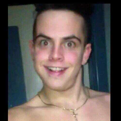 Irish Janoskianators❤(0/5) Lala(follows) you sassy cunt;) Ask for a follow back:D been here from the start and here till the end (B4LA). Stay  a slu+.