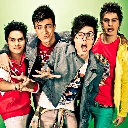 Apaixonada por 4 anjos... *-*