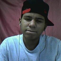 ''Na paz, na humilde busco só sabedoria aprendendo tudo dia..''