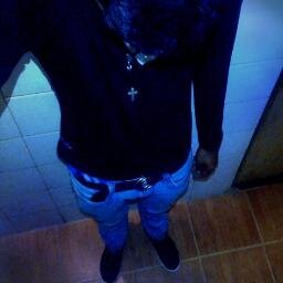 18a, solo dependo de mi propia felicidad mi meta es ser real más no perfecto†.