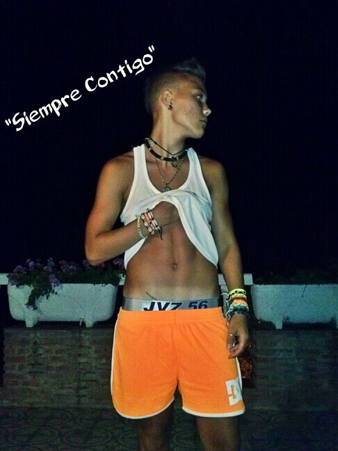 TU ERROR FUE PENSAR QUE YO TE IVA A RROGAR(; Una jodida enamorada de sus besos *---*!010813. mi mayor aficcion atletismo(;..Mi#17 siempre#