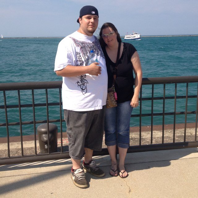 michelle030498's profile picture. 