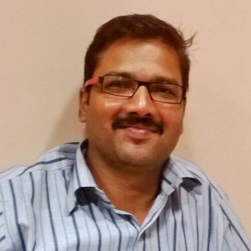 Businessman,interested in current affairs,making new friends
