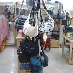 YARANGA, UNA TIENDA PARA REGALAR Y REGALARSE, ACÁ ENCONTRARAS, RELOJES, LENTES, PASHMINAS, BOINAS Y MUCHO MAS
