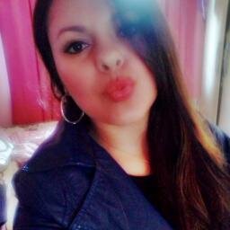 Canceriana, 21 anos, estudante de enfermagem.
