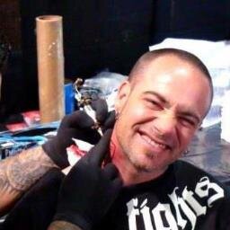Single dad of beautiful daughter. Owner of Cage vs Cons, Felony Fights, Queen of the Hood, and Interstate Vape