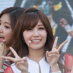 Roleplayer of Apink's lead vocal Jung Eunji