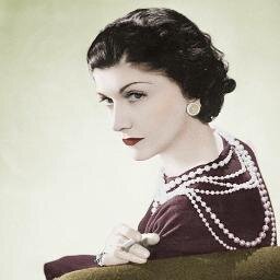 CocoChanel_Esp's profile picture. Si Has Nacido Sin Alas No Hagas Nada Para Impedir que Te Crezca Coco Chanel