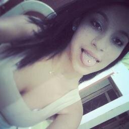 Instagram: pamellamartiins_