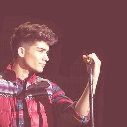 ㅤㅤㅤMeu farol,meu pedaço de sol ... ☮ ㅤㅤㅤㅤㅤㅤㅤㅤㅤㅤㅤ boydirectioner ㅤㅤ Boylieber  ㅤㅤㅤ